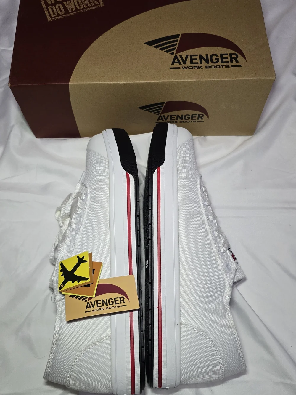 Avenger Men's White Work Sneakers